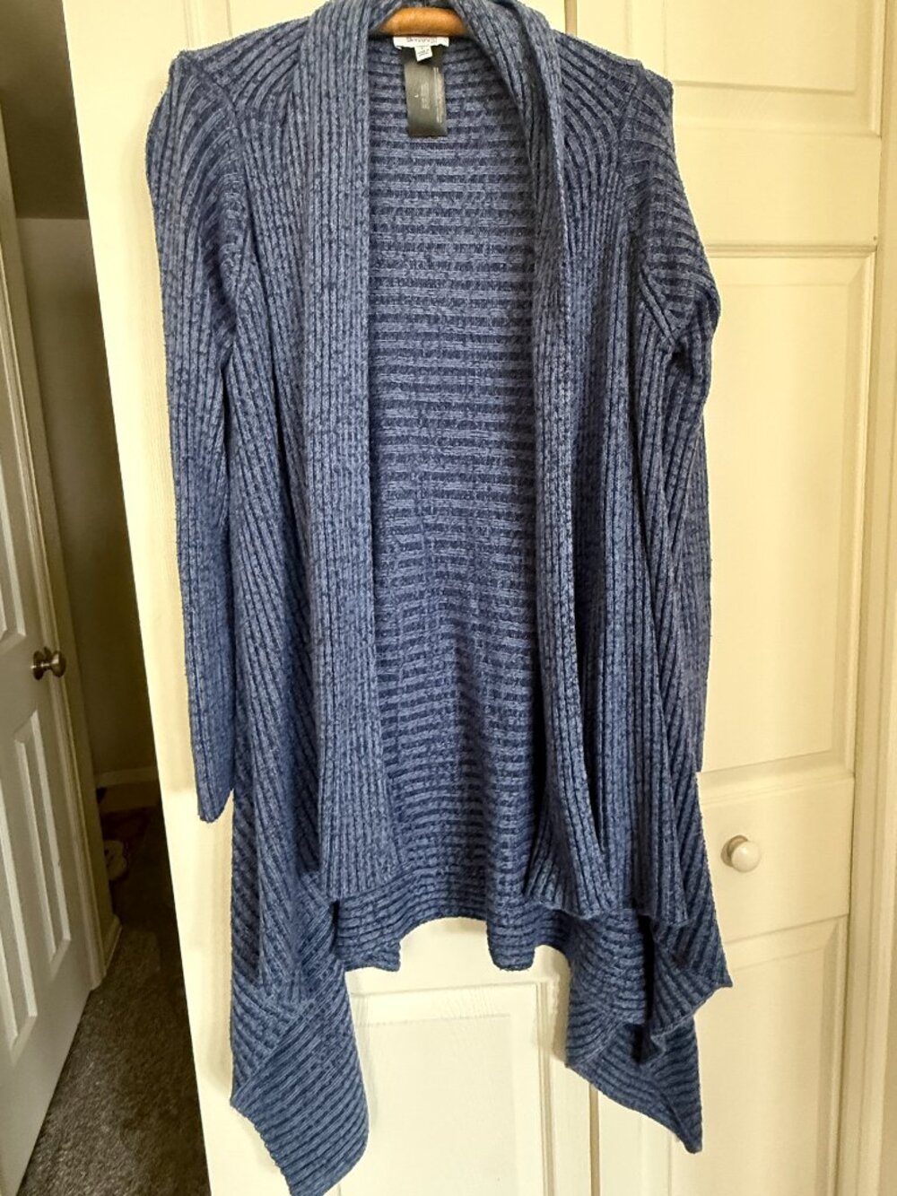 Draped handkercheif hem cardigan